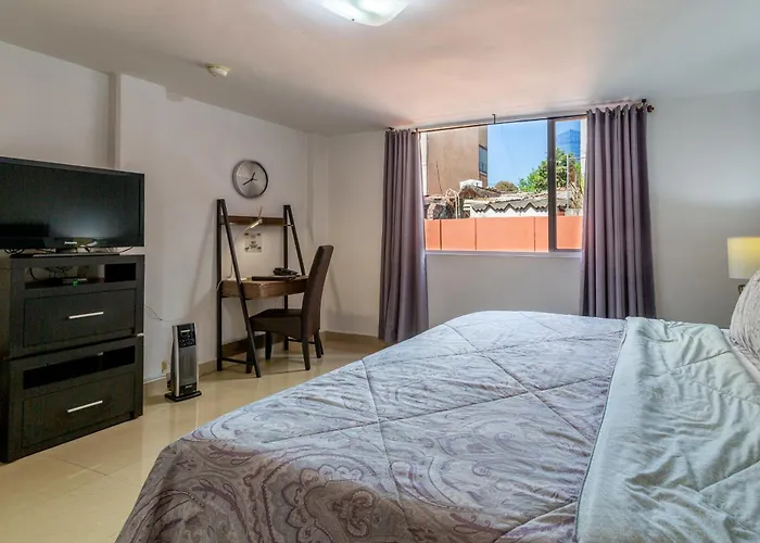 259 Condesa Aparthotel 4*