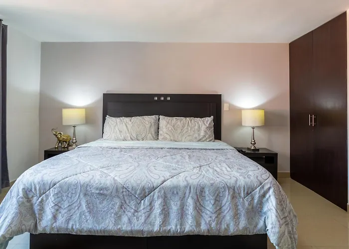 259 Condesa Aparthotel 4*