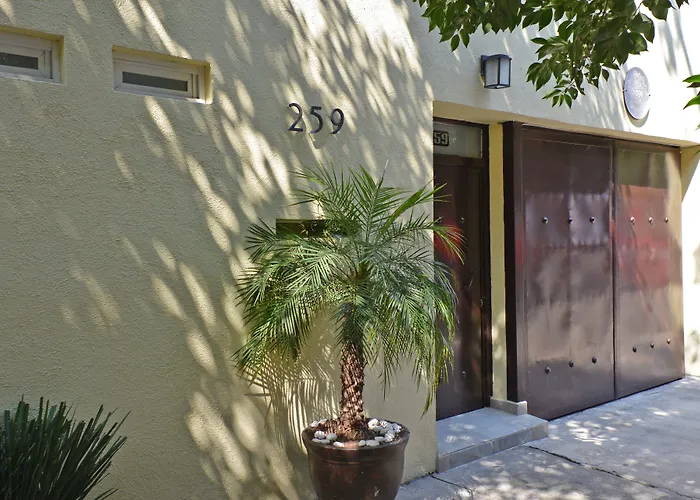 259 Condesa Aparthotel